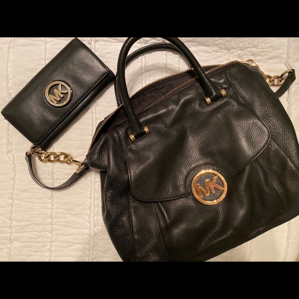Michael Kors leather purse and wallet